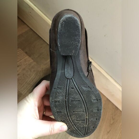 BareTraps | Cute Ankle Boots - Picture 3 of 5